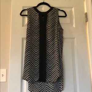 Vince Camuto sleeveless long blouse